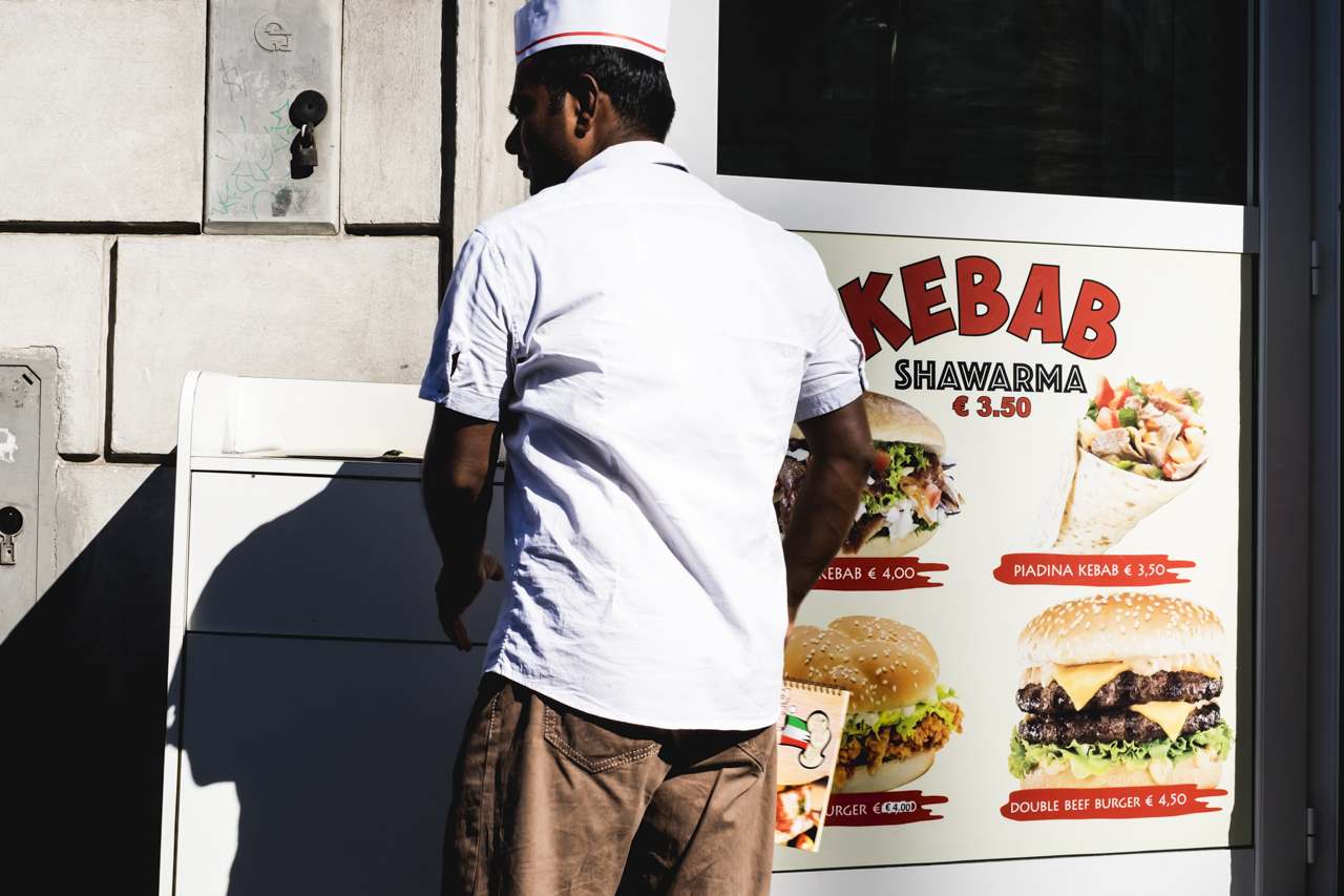 Kebab en Roma / Zaragoza Walkers